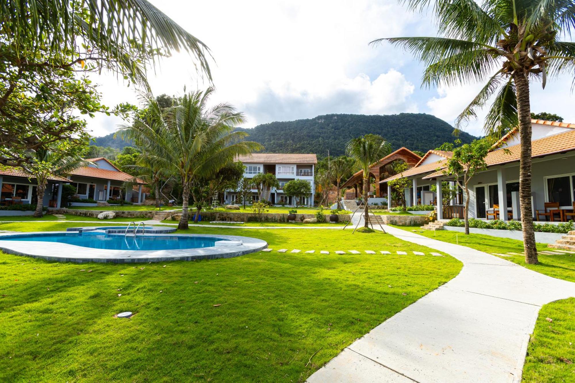 Cosian Bay Phu Quoc Resort Bagian luar foto